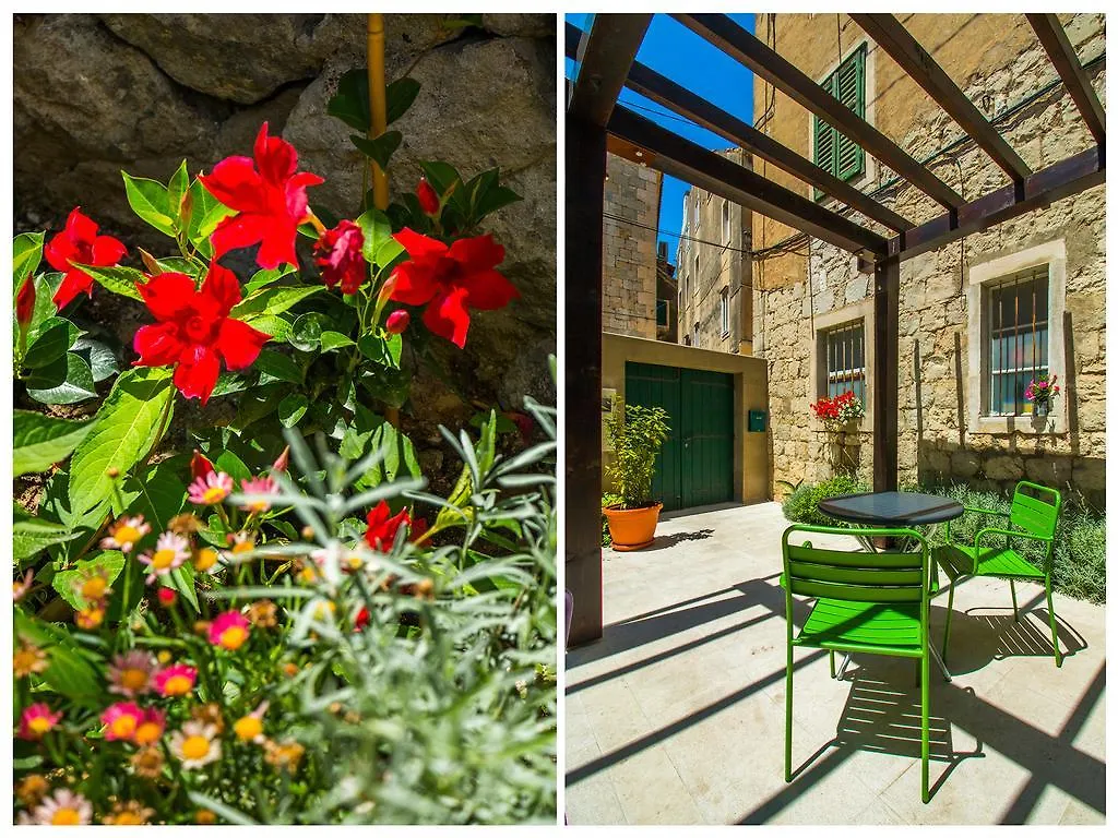 Apartments Veig Split